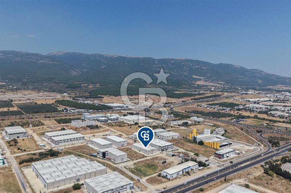 Kemalpaşa'da Üretime & Depolamaya Uygun 1740 m2 Kiralık Fabrika 