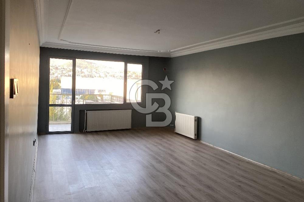 İZMİR KARŞIYAKA'DA DENİZ MANZARALI, PRESTİJLİ KONUMDA KİRALIK 3+1 DAİRE