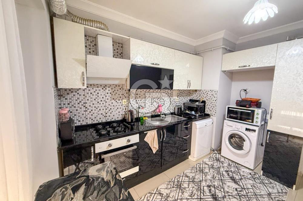 Gaziemir Gazi Mah.de Asansörlü, Kapalı Mutfak 2+1 Satılık Daire