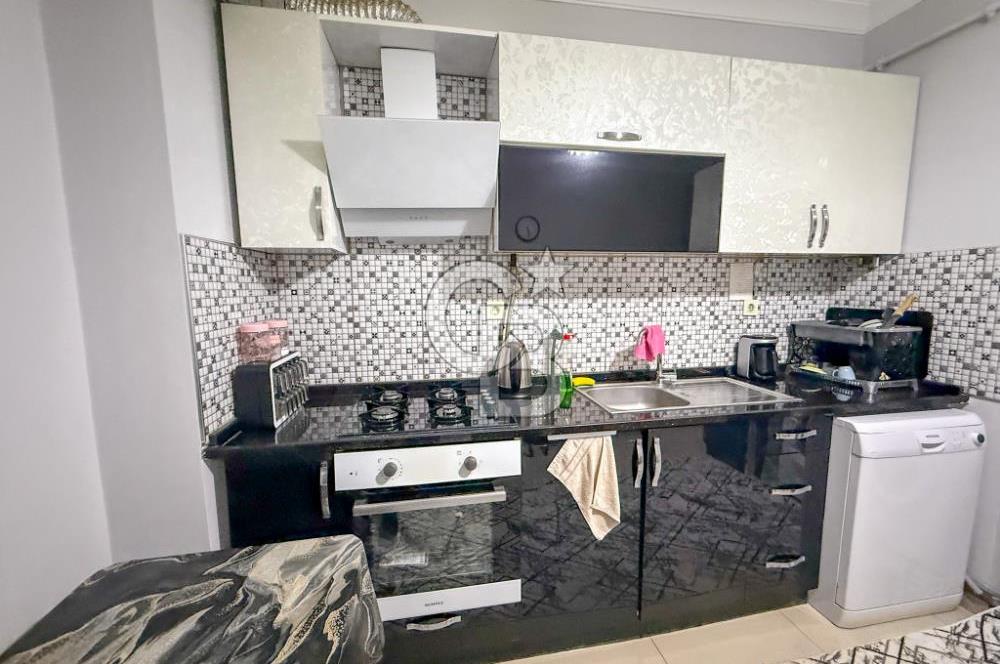 Gaziemir Gazi Mah.de Asansörlü, Kapalı Mutfak 2+1 Satılık Daire