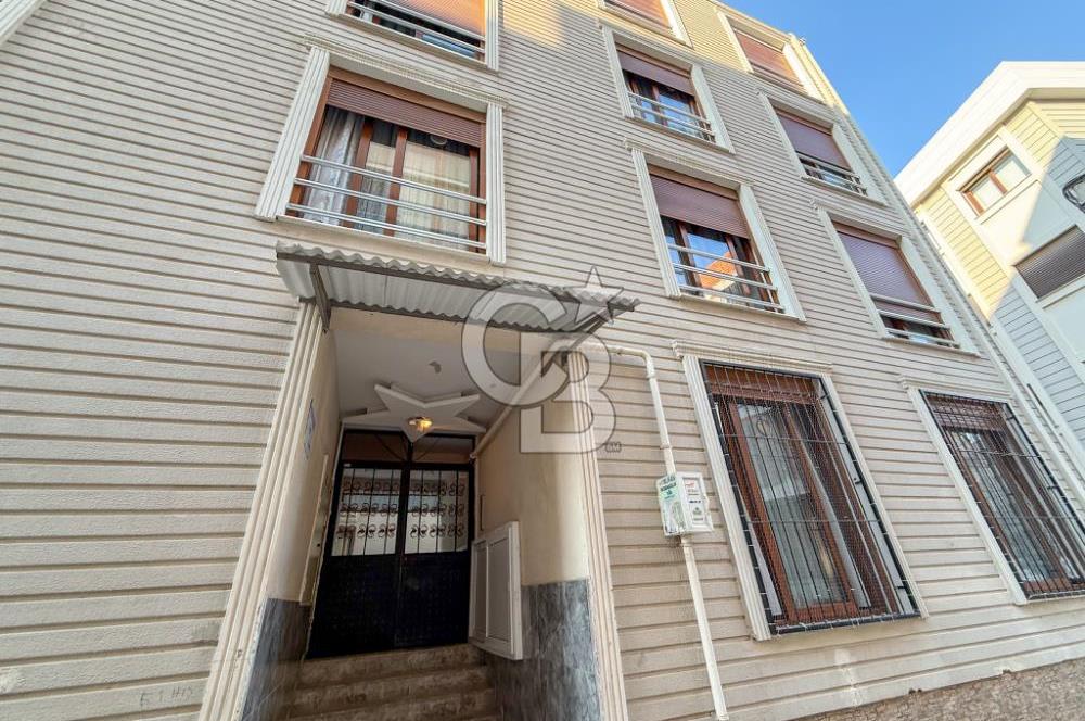 Gaziemir Gazi Mah.de Asansörlü, Kapalı Mutfak 2+1 Satılık Daire