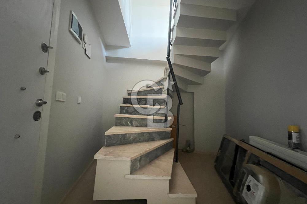 ÇANAKKALE LAPSEKİ ÇARDAK ‘TA SATILIK DUBLEKS DAİ