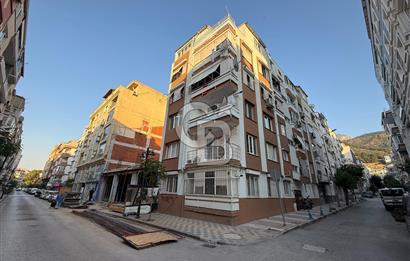 Şehzadeler Akıncılar Mah. Köşe Konumda 2+1 Satılık Daire