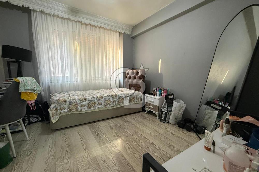 Şehzadeler Akıncılar Mah. Köşe Konumda 2+1 Satılık Daire