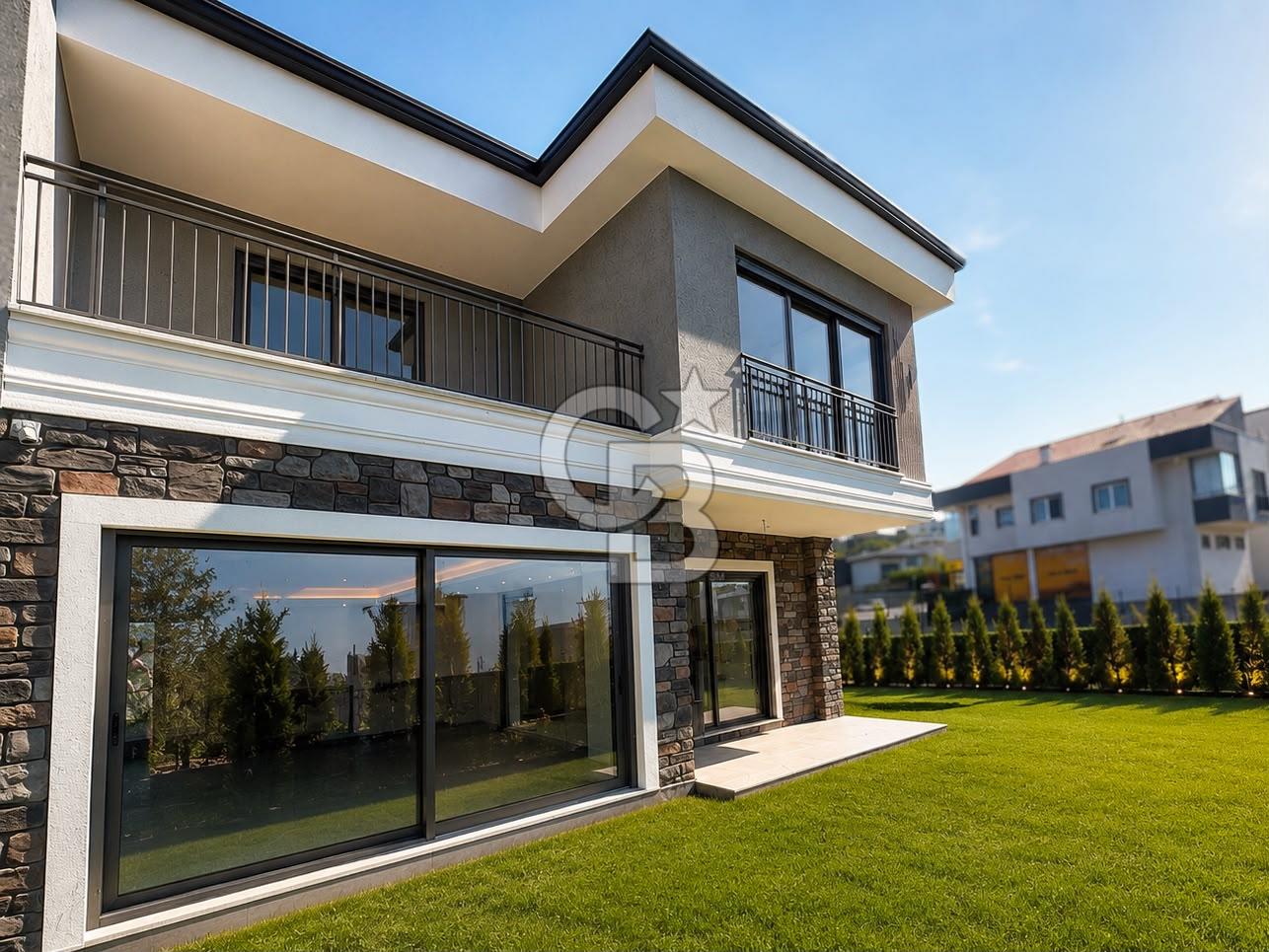 GÜMÜŞTEPE İKON YAŞAM MERKEZİ KARŞISINDA 4+1 LÜKS VİLLA