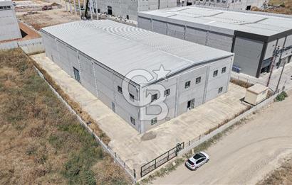 Kemalpaşa'da Üretime & Depolamaya Uygun 1740 m2 Kiralık Fabrika 