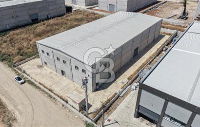 Kemalpaşa'da Üretime & Depolamaya Uygun 1740 m2 Kiralık Fabrika 