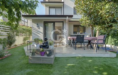 İzmir Urla Atatürk Mahallesinde Satılık 4+1 Bahçe Tripleks
