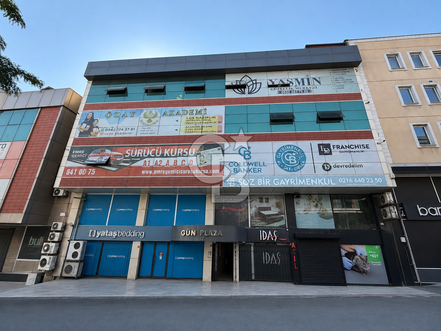 Çekmeköy Mimar Sinan'da Satılık Ofis Katı