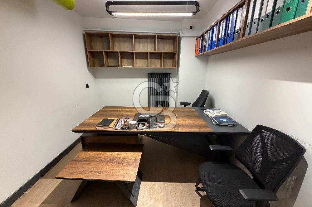Çekmeköy Mimar Sinan'da Satılık Ofis Katı