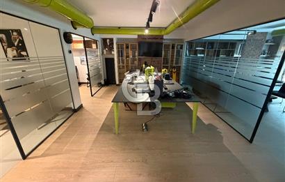 Çekmeköy Mimar Sinan'da Satılık Ofis Katı
