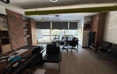 Çekmeköy Mimar Sinan'da Satılık Ofis Katı