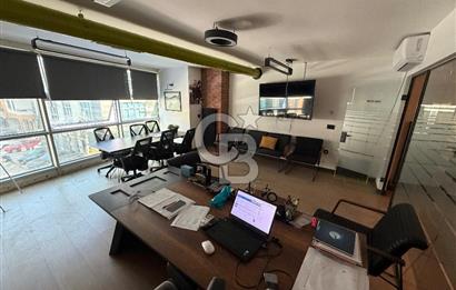 Çekmeköy Mimar Sinan'da Satılık Ofis Katı