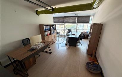 Çekmeköy Mimar Sinan'da Satılık Ofis Katı