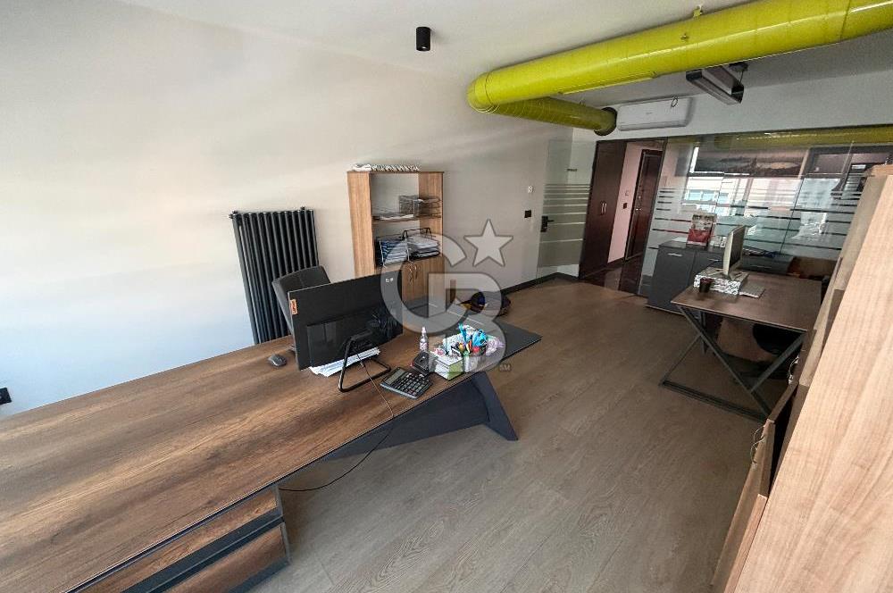 Çekmeköy Mimar Sinan'da Satılık Ofis Katı