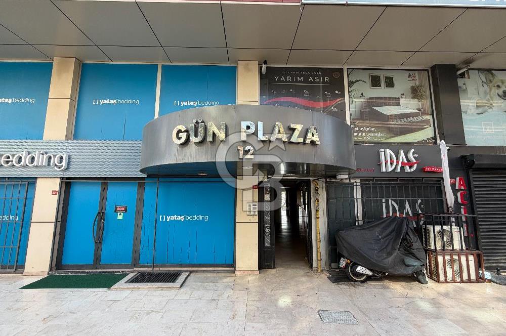 Çekmeköy Mimar Sinan'da Satılık Ofis Katı