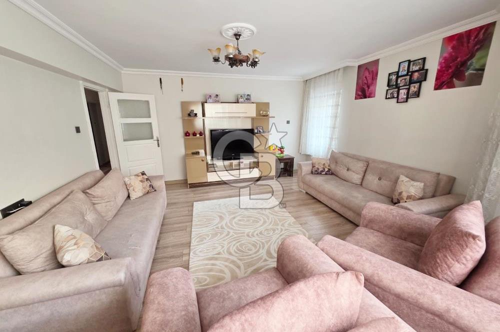 ŞEHİTLER CADDESİ ÜZERİNDE SATILIK 3+1 KUPON DAİRE