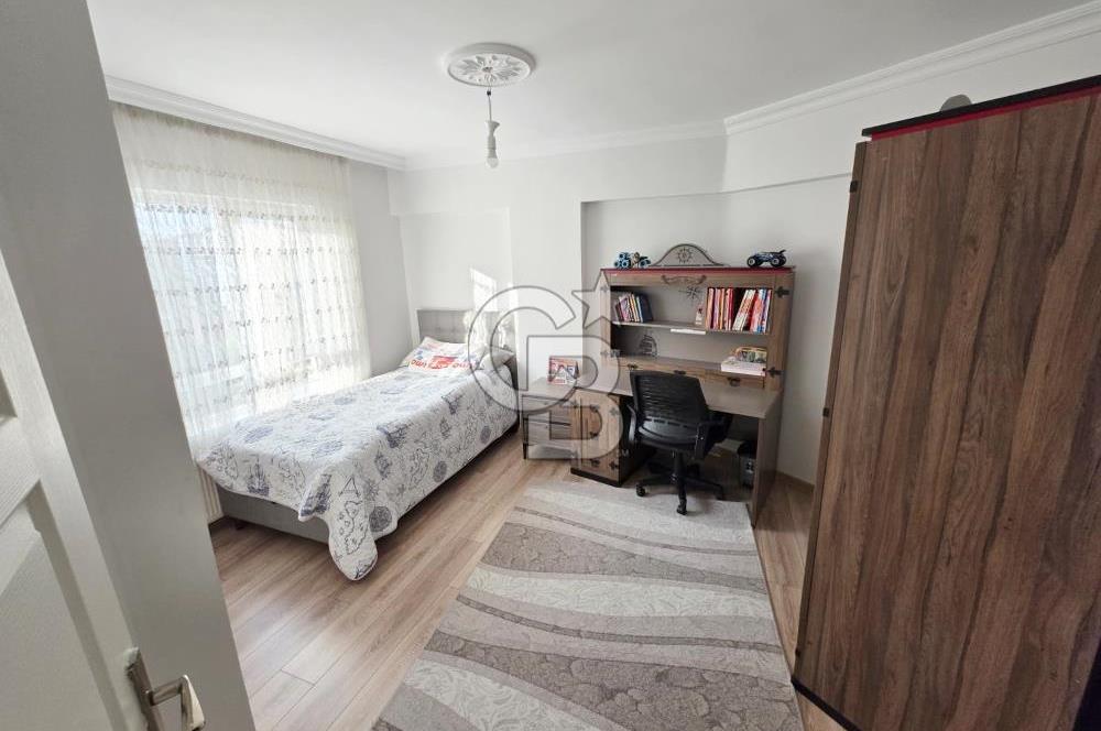 ŞEHİTLER CADDESİ ÜZERİNDE SATILIK 3+1 KUPON DAİRE