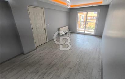 EVONADAN MURADİYEDE ALT GEÇİT KARŞISINDA 2+1 KAPALI MUTFAK DAİRE
