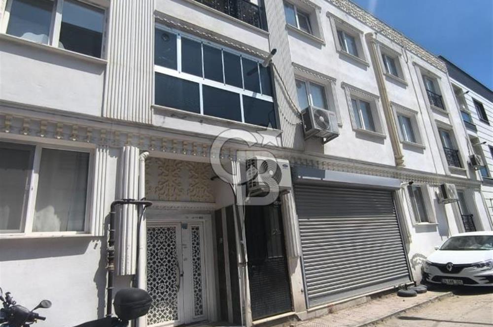 EVONADAN MURADİYEDE ALT GEÇİT KARŞISINDA 2+1 KAPALI MUTFAK DAİRE