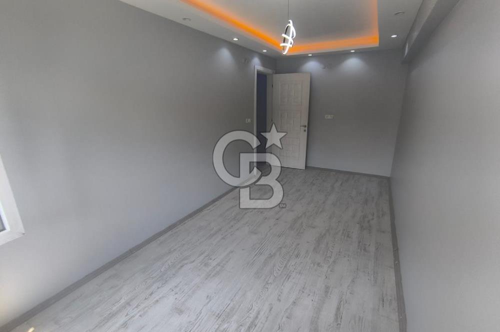EVONADAN MURADİYEDE ALT GEÇİT KARŞISINDA 2+1 KAPALI MUTFAK DAİRE