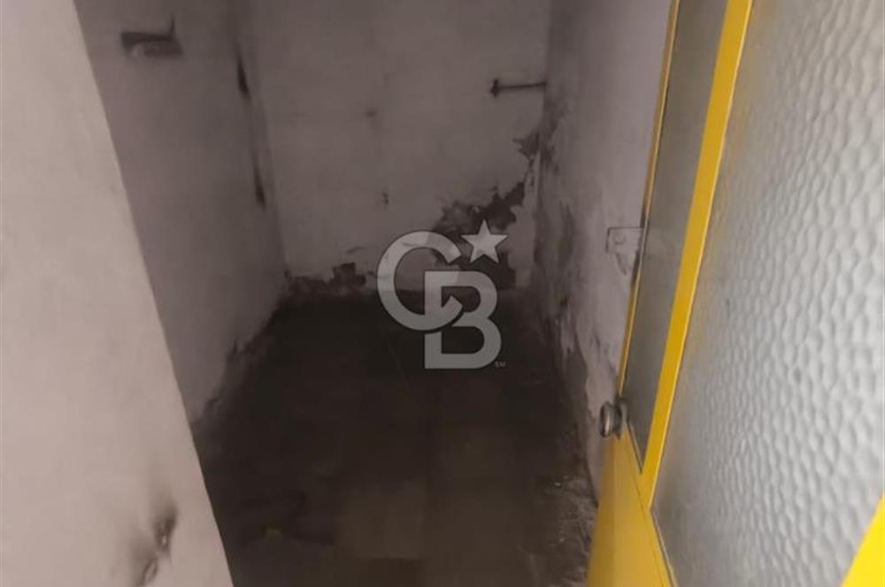 EVONADAN KENAN EVREN SANAYİ SİTESİNDE KİRALIK 3'LÜ DÜKKAN