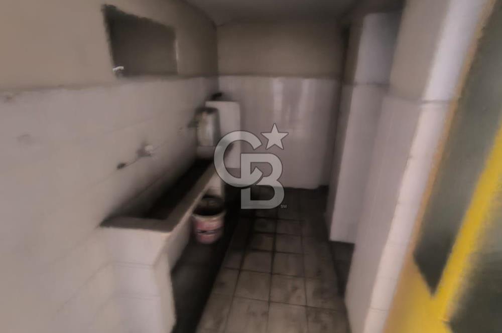 EVONADAN KENAN EVREN SANAYİ SİTESİNDE KİRALIK 3'LÜ DÜKKAN