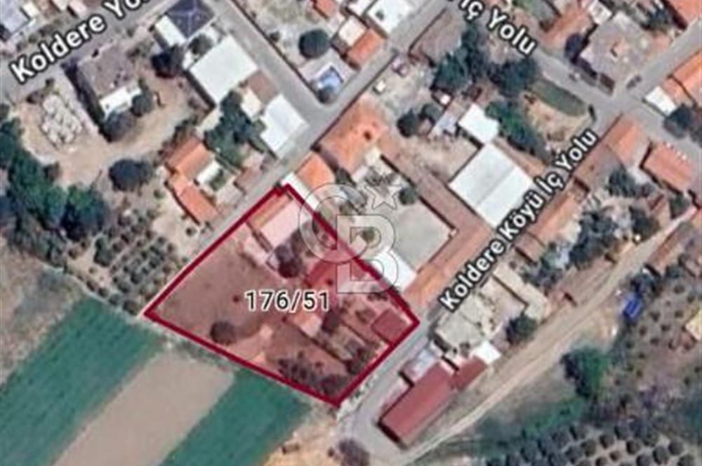 EVONADAN SARUHANLI KOLDEREDE 2,5 KAT İMARLI ARSA