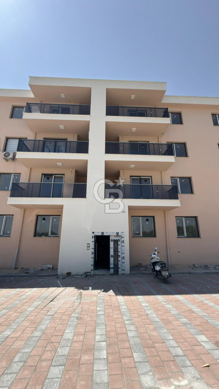 EVONADAN AKGEDİKTE OTURUMA HAZIR 2+1 DAİRE FIRSATI