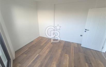 EVONADAN İZMİR KONAKTA DENİZ MANZARALI 1+1 DAİRE