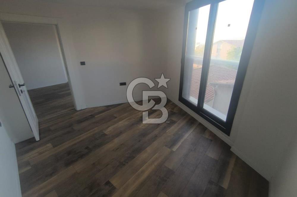 EVONADAN İZMİR KONAKTA DENİZ MANZARALI 1+1 DAİRE