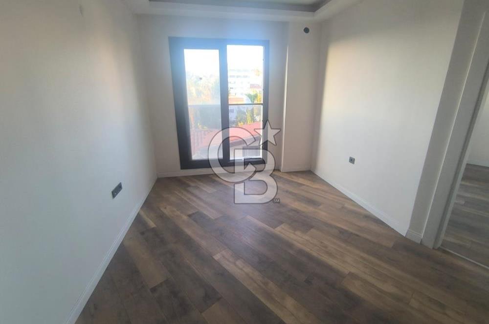 EVONADAN İZMİR KONAKTA DENİZ MANZARALI 1+1 DAİRE