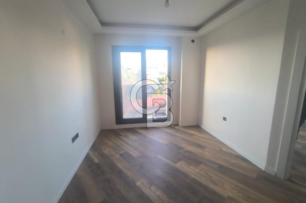 EVONADAN İZMİR KONAKTA DENİZ MANZARALI 1+1 DAİRE
