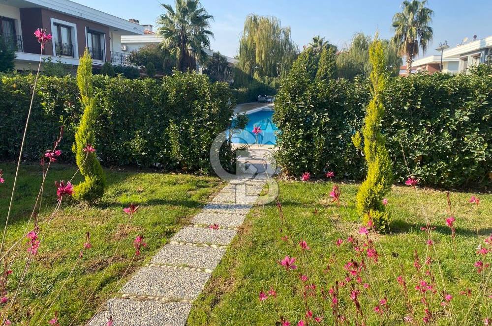 EVONA'DAN KARAALİ VİLLALAR BÖLGESİNDE SATILIK VİLLA
