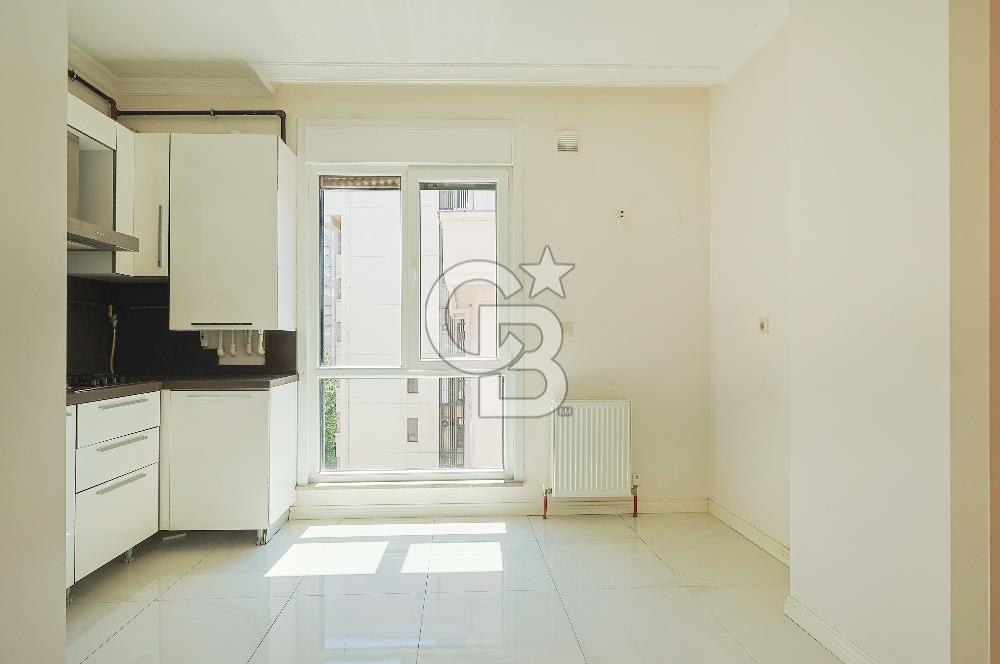 SUADİYE HASAN BEDRETTİN SOKAK'TA PRESTİJLİ KONUMDA SATILIK 3+1 DAİRE
