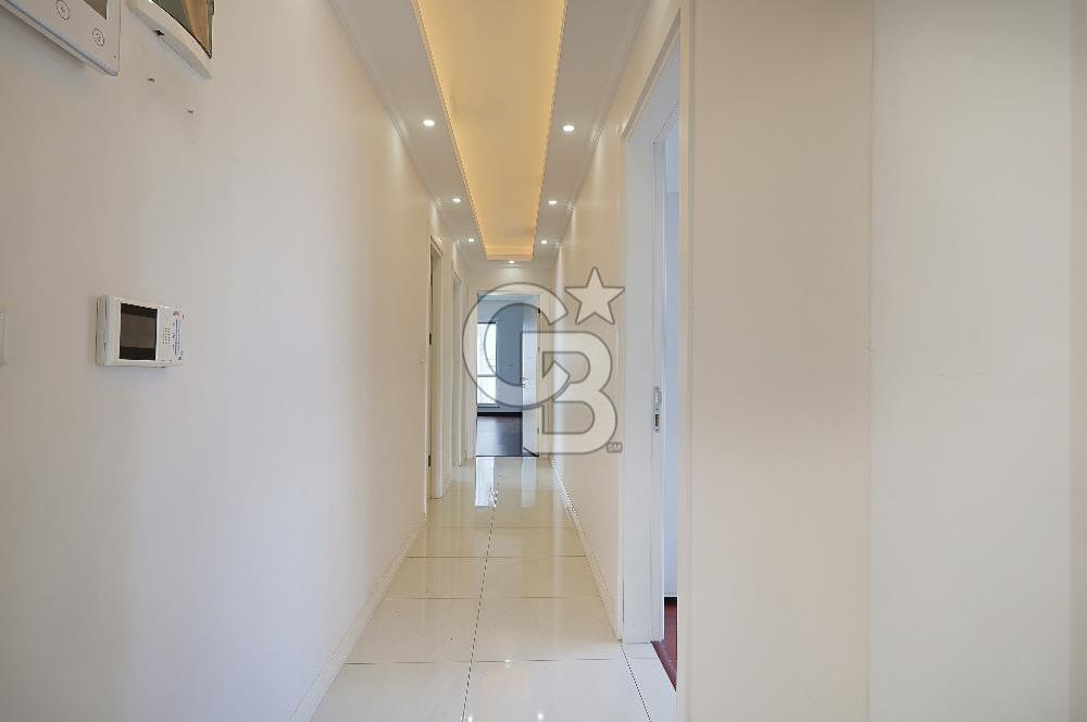 SUADİYE HASAN BEDRETTİN SOKAK'TA PRESTİJLİ KONUMDA SATILIK 3+1 DAİRE