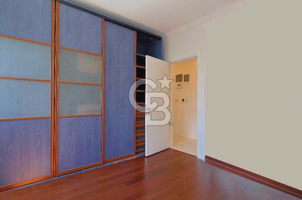 SUADİYE HASAN BEDRETTİN SOKAK'TA PRESTİJLİ KONUMDA SATILIK 3+1 DAİRE
