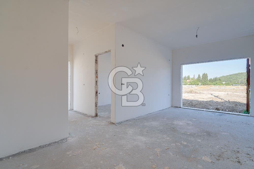 Foça Ilıpınar'da Satılık 1+1 Bahçe Dubleksi