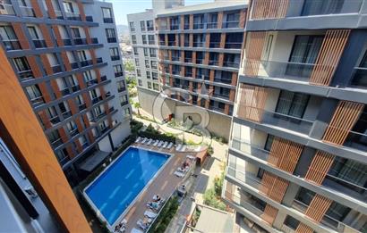 Bornova Coordinat Eşyalı 1+0 Havuz Manzaralı Kiralık Daire