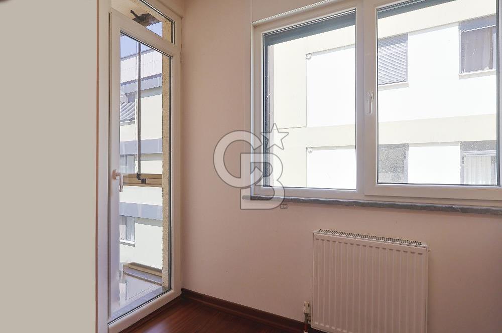 SUADİYE HASAN BEDRETTİN SOKAK'TA PRESTİJLİ KONUMDA SATILIK 3+1 DAİRE