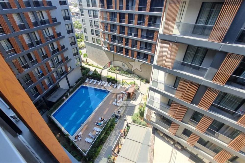 Bornova Coordinat Eşyalı 1+0 Havuz Manzaralı Kiralık Daire