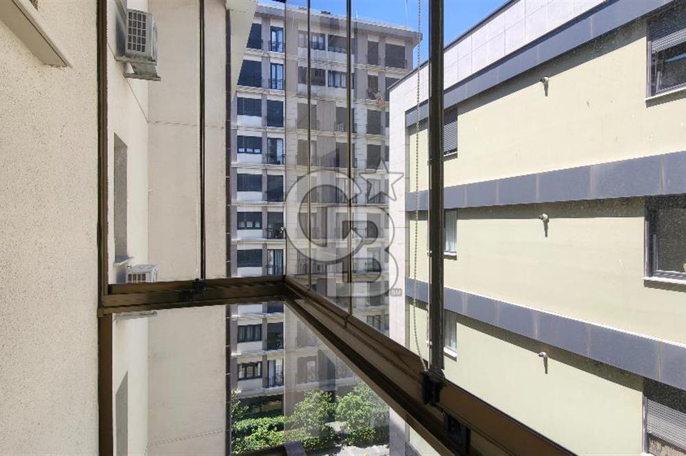 SUADİYE HASAN BEDRETTİN SOKAK'TA PRESTİJLİ KONUMDA SATILIK 3+1 DAİRE