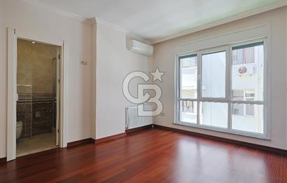 SUADİYE HASAN BEDRETTİN SOKAK'TA PRESTİJLİ KONUMDA SATILIK 3+1 DAİRE