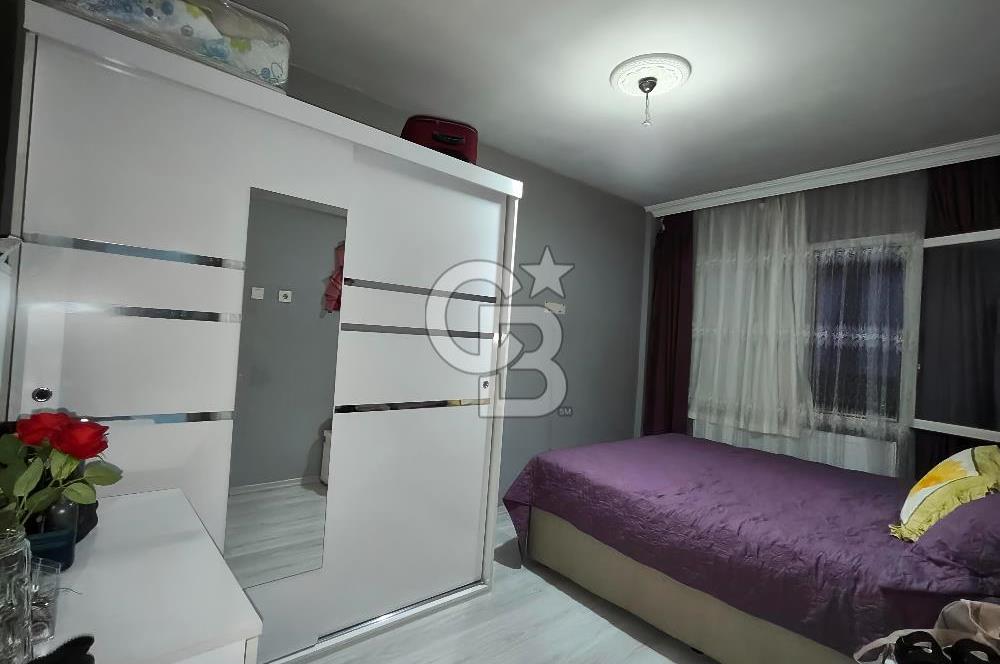 BORNOVA ÜMİT MAHALLESİ'NDE SATILIK GENİŞ 3+1 DAİRE