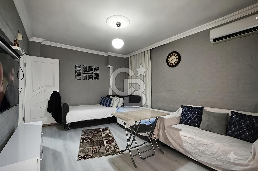 BORNOVA ÜMİT MAHALLESİ'NDE SATILIK GENİŞ 3+1 DAİRE