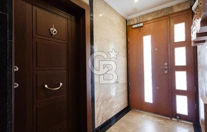 SUADİYE HASAN BEDRETTİN SOKAK'TA PRESTİJLİ KONUMDA SATILIK 3+1 DAİRE