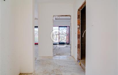 İzmir Çiğli Evka-2'de Deniz Manzaralı Satılık 1+1 Daire