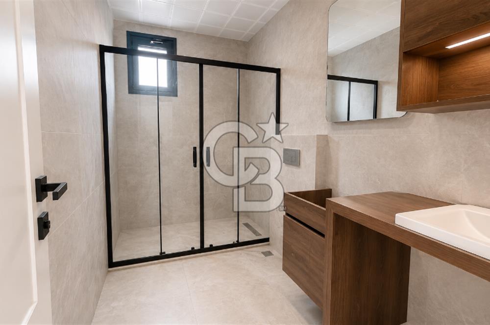 Emiralem Ramsa Port'ta Kiralık 6+1 Tripleks Müstakil Villa Özel Havuzlu  Geniş Bahçeli  Lüks Yaşam Site İçinde