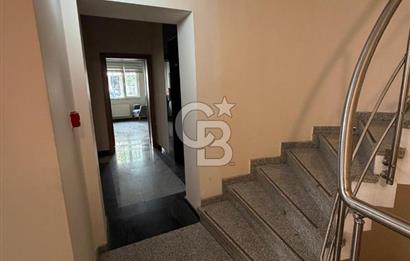 KIZILAY'DA MERKEZİ KONUMDA KOMPLE SATILIK BİNA