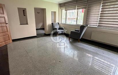 KIZILAY'DA MERKEZİ KONUMDA KOMPLE SATILIK BİNA